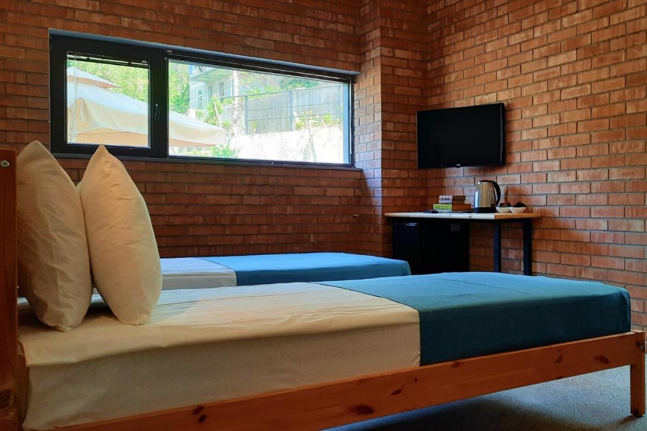 Bauhaus Batumi バトゥーミ エクステリア 写真